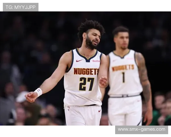 穆雷打破生涯三分纪录稳定火力助球队取胜里程碑之夜引热议