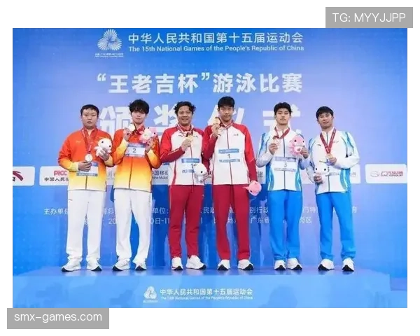 托里·胡斯克再创辉煌!短池游泳世界纪录被她刷新,泳坛新星闪耀国际赛场 托里·胡斯克再创辉煌!短池游泳世界纪录被她刷新,泳坛新星闪耀国际赛场